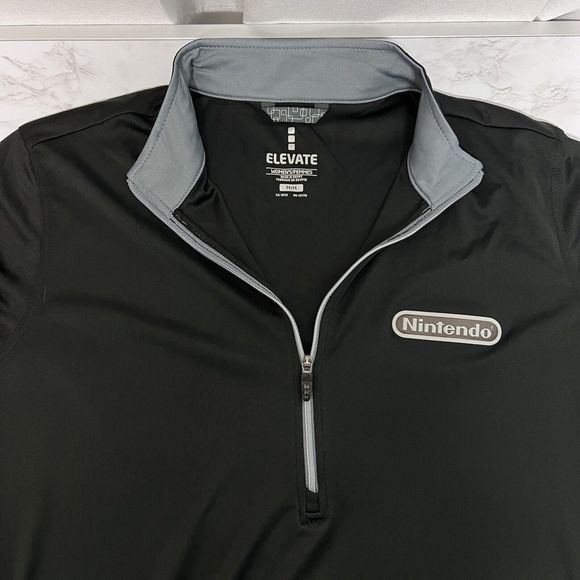 Elevate NINTENDO Women’s Medium Black 1/2 Zip Pullover Active Top Rare Game Fan - Picture 7 of 16